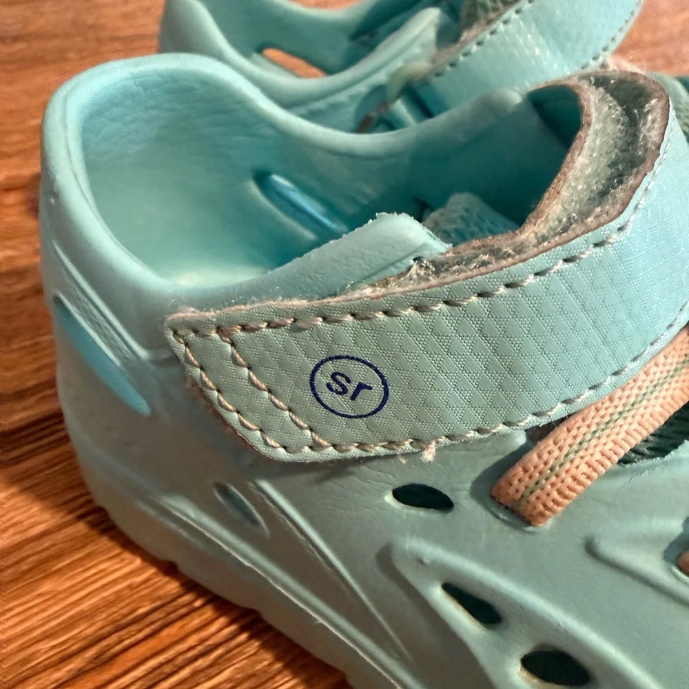 Stride rite oceano water shoes